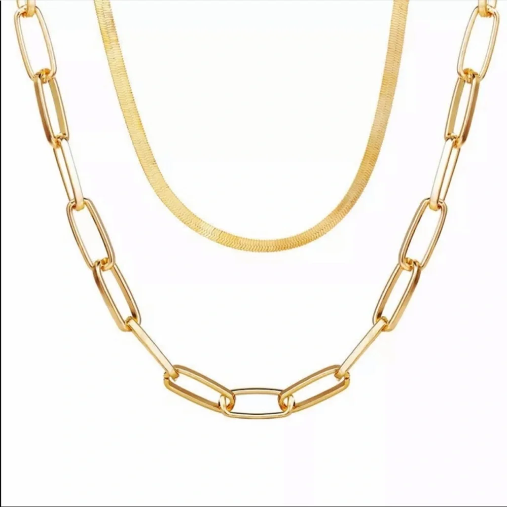 New Women’s Yellow Gold Plated 2 Layers Necklace - Picture 2 of 7